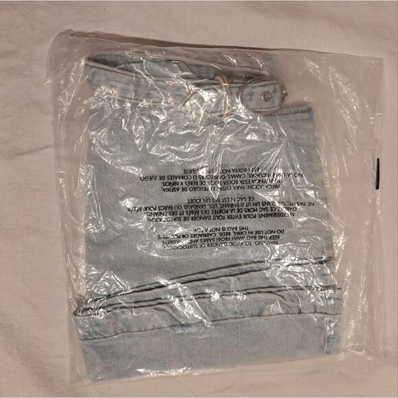 We Wore What Nordstroms Cut Out Skirt denim indigo comfort super light sz M NWT - Picture 4 of 8